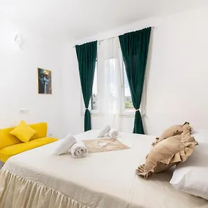 https://lions-luxury-suites.splithotels.org